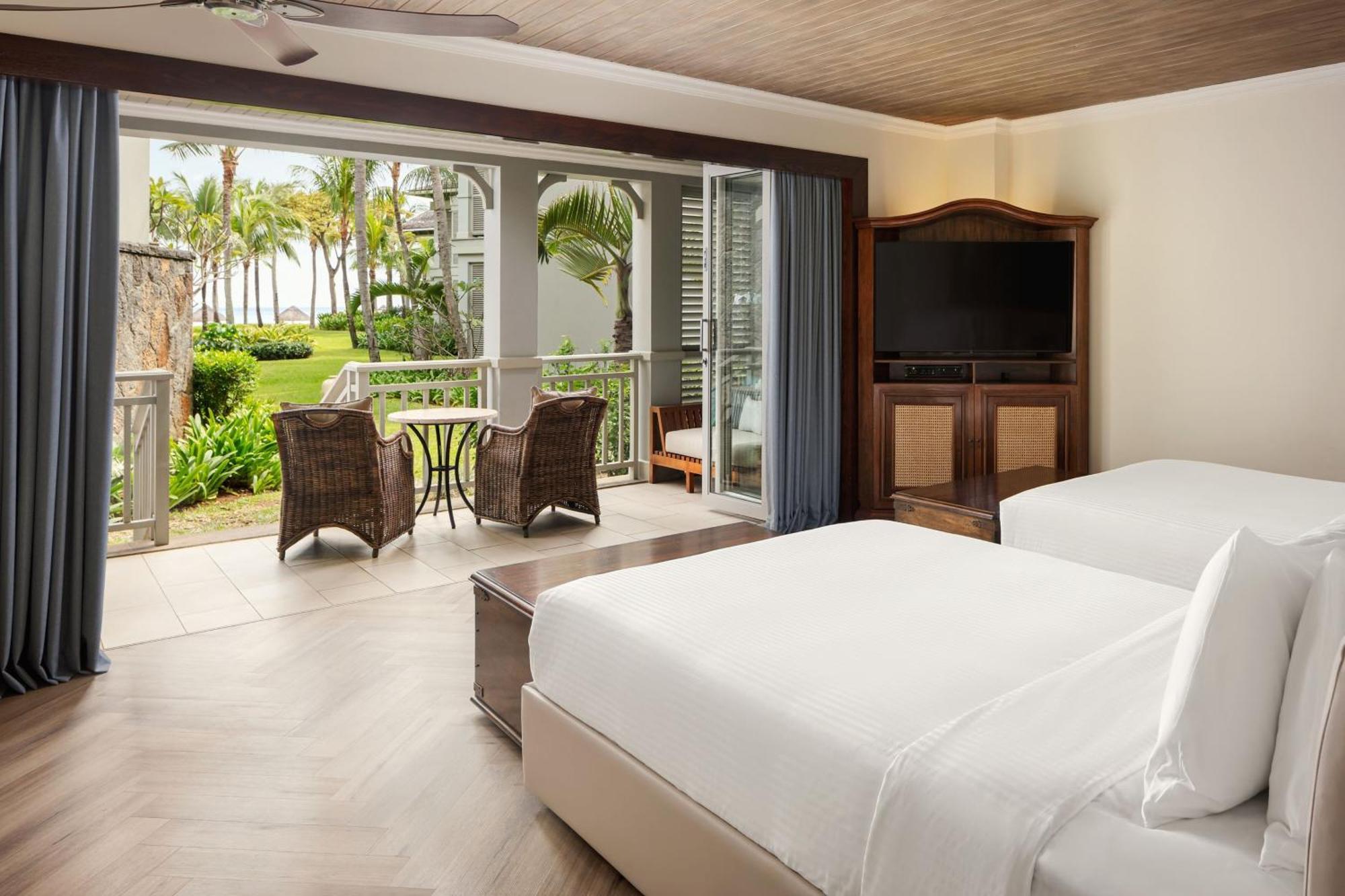 Jw Marriott Mauritius Resort Le Morne Brabant Exterior photo